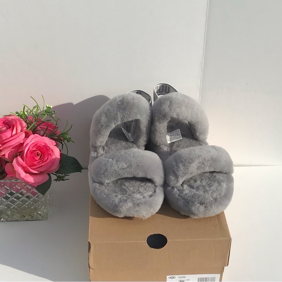 UGG OH Yeah slide - Picture 7 of 12